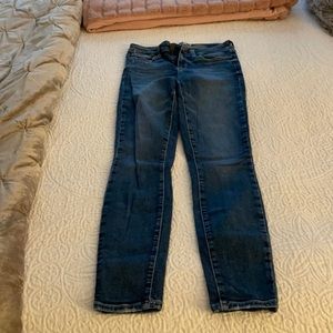 Paige 26 Verdugo Ankke